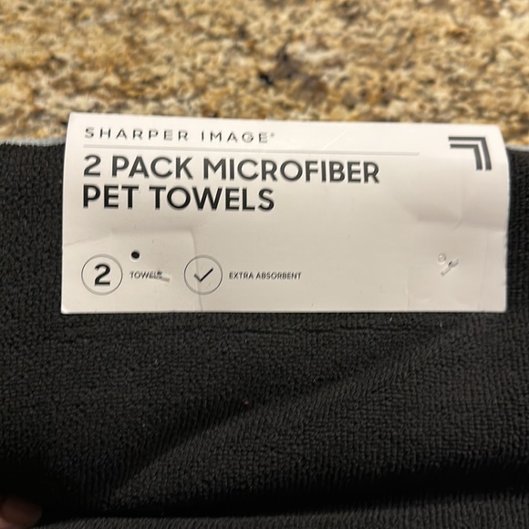 NWT Sharper Image Pet Towels 2pk - Picture 2 of 4